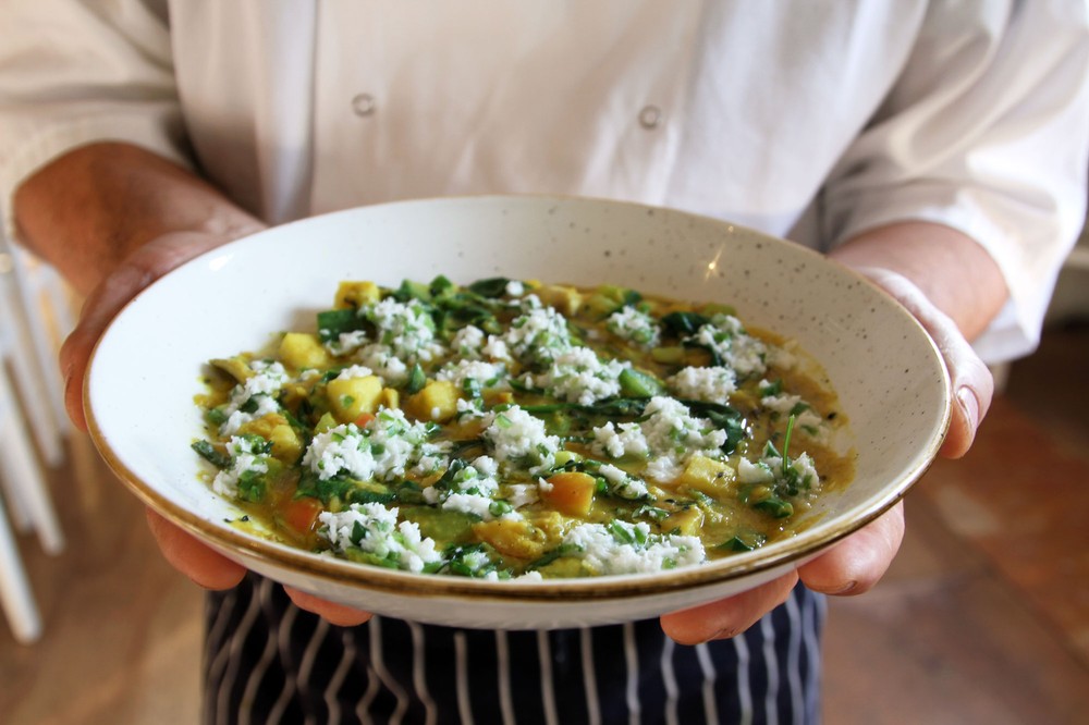 bruno-loubet-dhal-holding