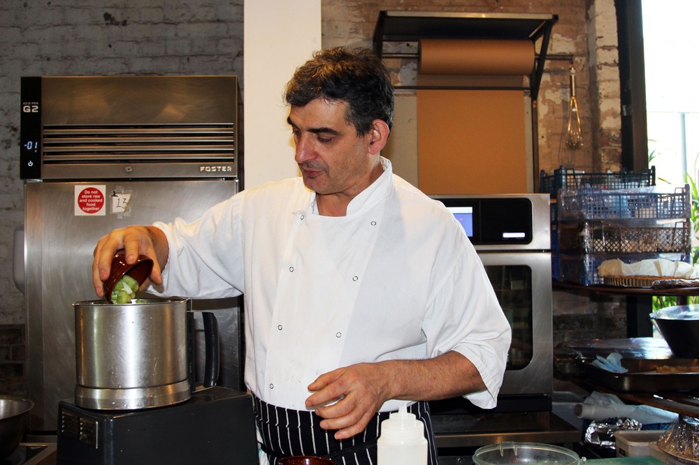 bruno-loubet-workaholics